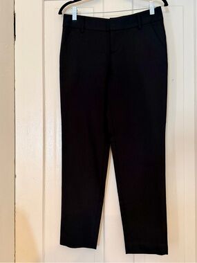 Alice + Olivia Employed Black Cropped Pants - Size 4